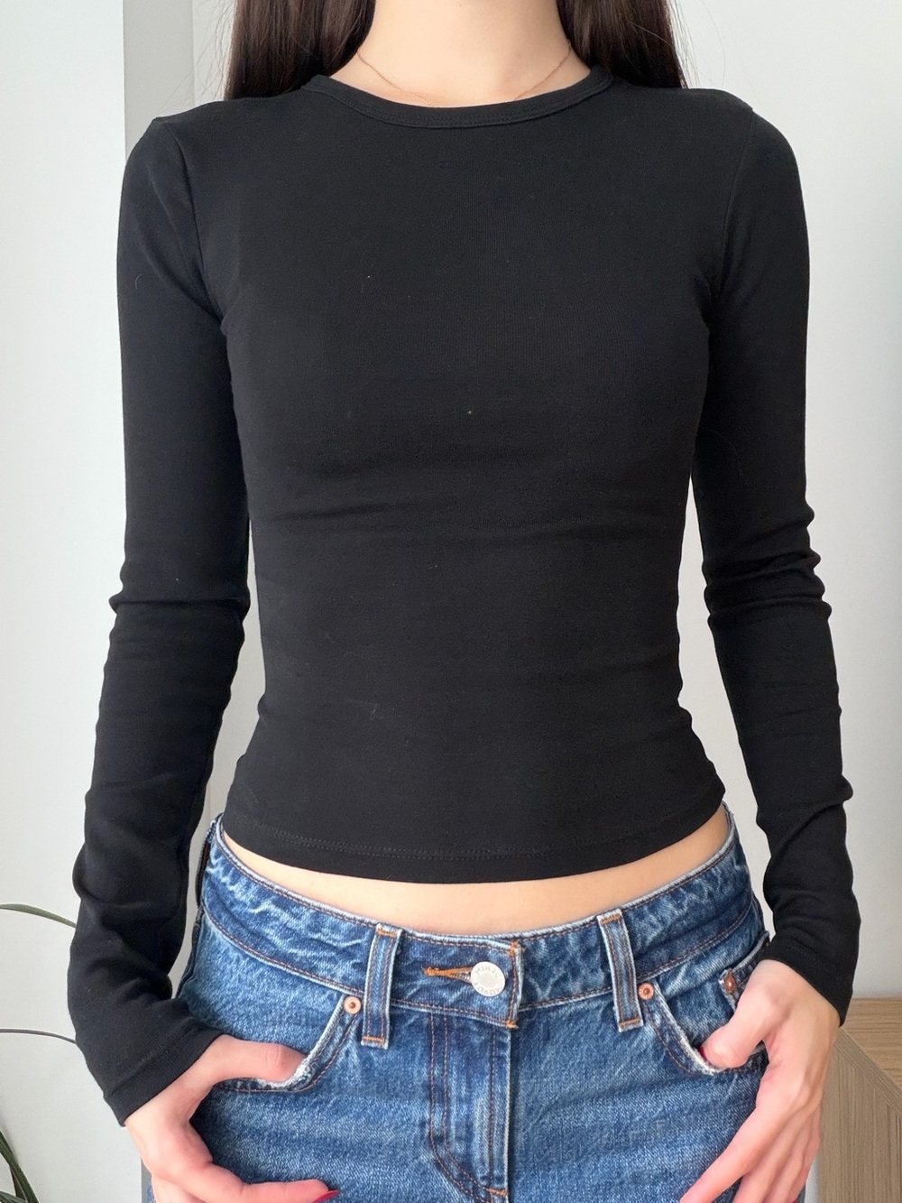 Bershka Black Long Sleeve Fitted Tee